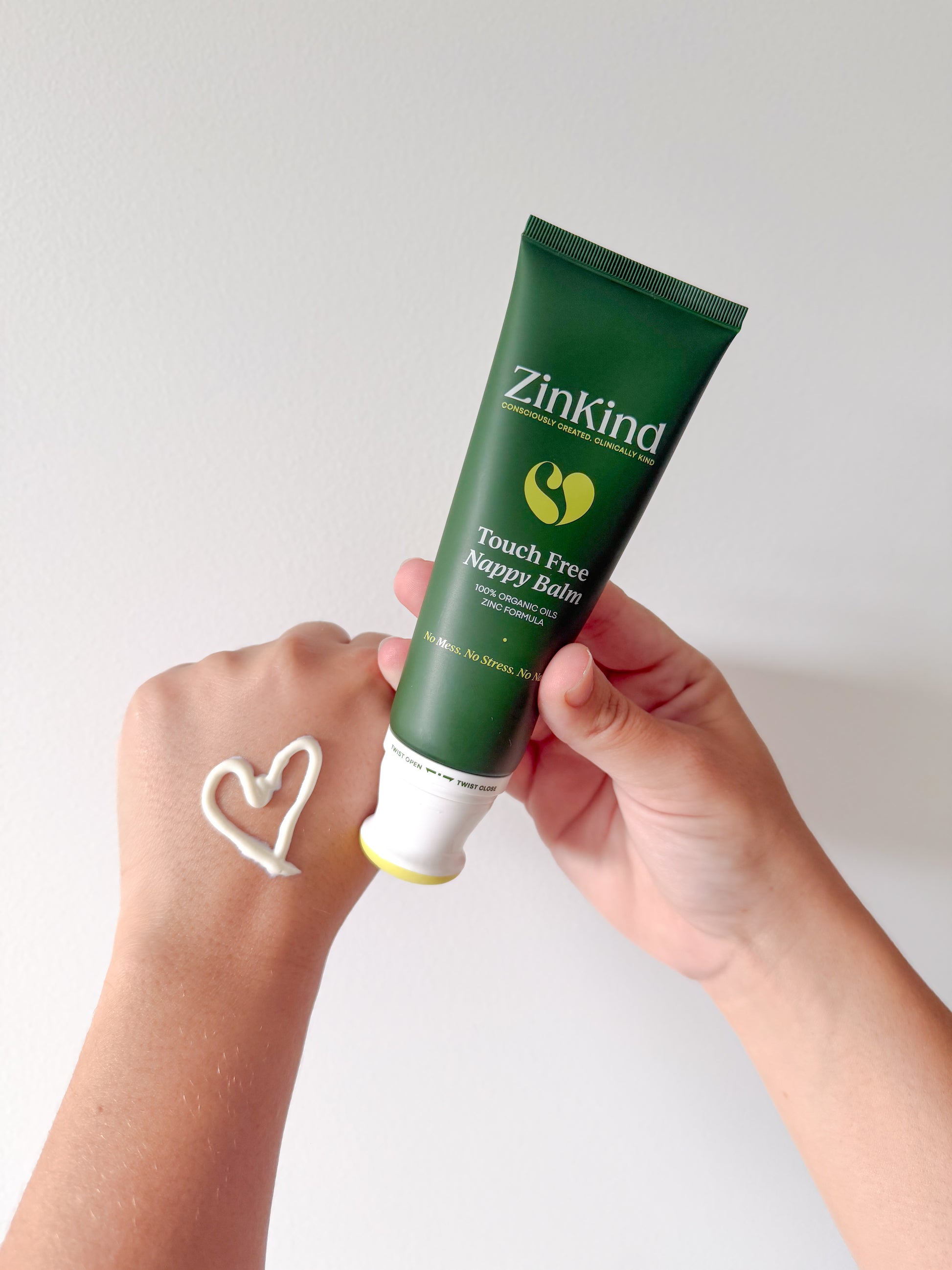 Touch free nppy balm heart 